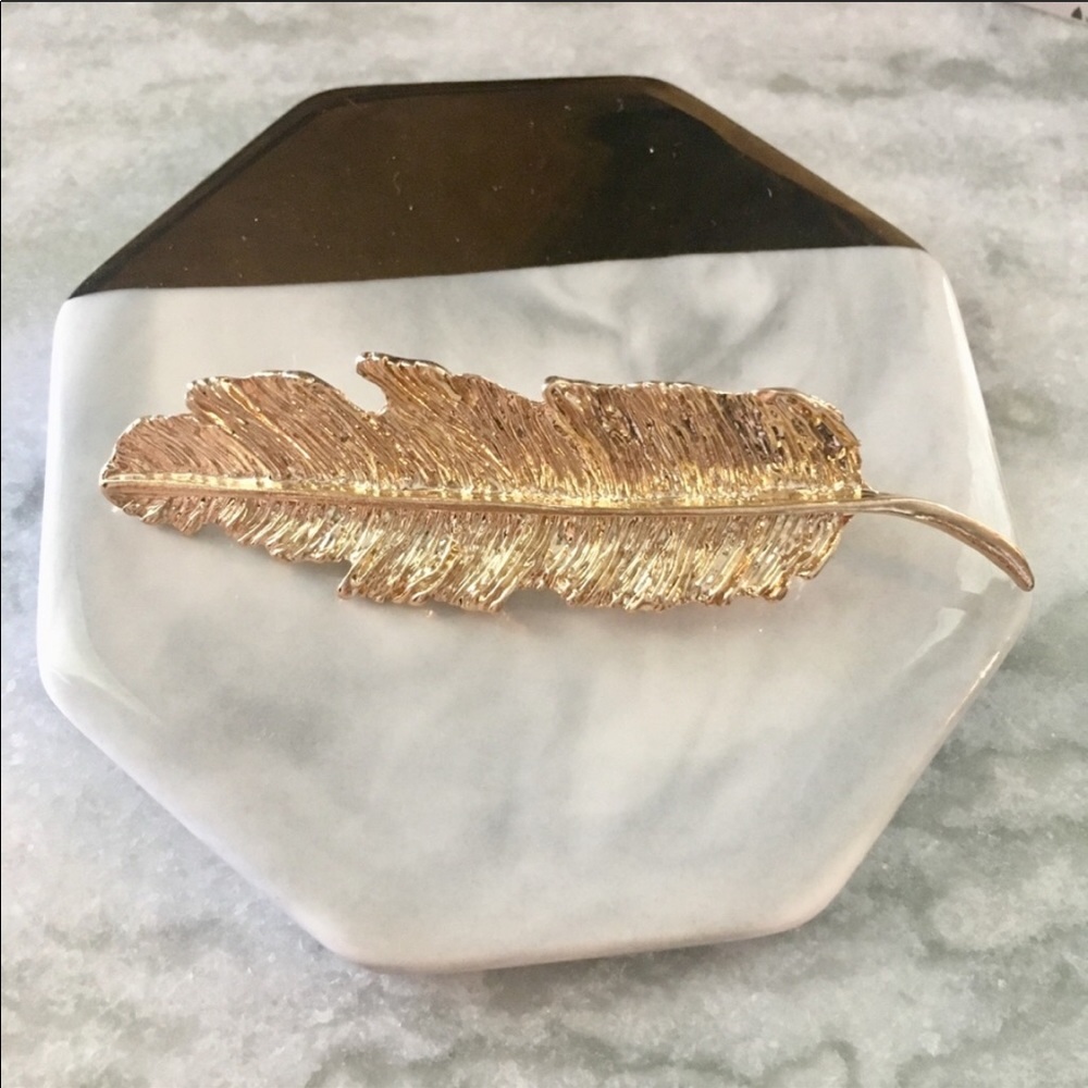 Gold leaf hair clip